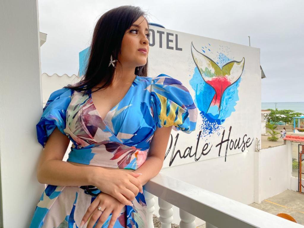 Whale House Hotel Puerto Lopez Bagian luar foto